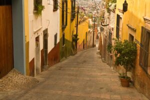 Best Time to Move to San Miguel de Allende Unveiled