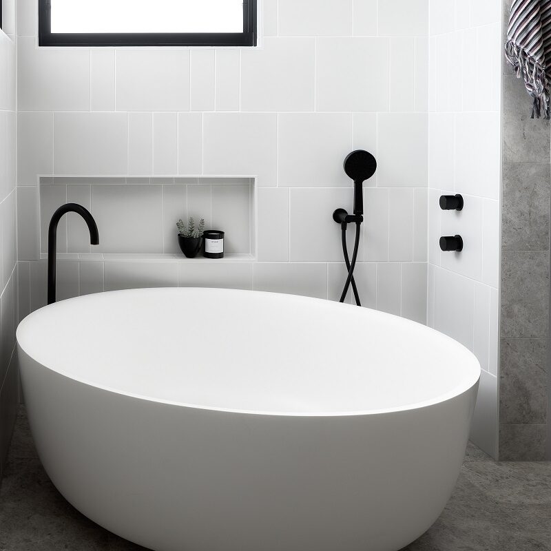 Bathtub Buying Guide for Your Perfect Soak Today